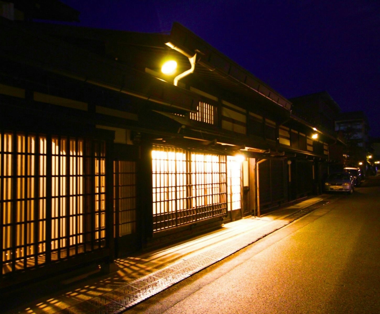『眞や 大新 makotoya ohjin 』高山古い街並み195m2の古民家、蔵(シアター付)・坪